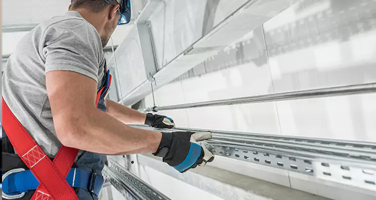 Glass Balcony Railing Replacement in Brownsville, FL